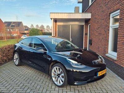 Occasion 2019 Tesla Model 3 Standard Range Plus Sedan | € 17.750 (Eerlijke prijs)