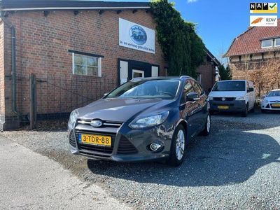 tweedehands Ford Focus Wagon 1.0 EcoBoost Edition Plus ( Climate control + Navigatie systeem + Trekhaak )