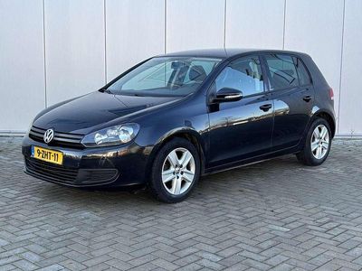 Zwart Gebruikt 2010 VW Golf VI Hatchback | € 3.999 (Goede deal)