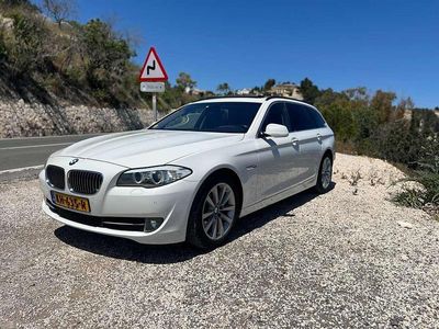 BMW 525