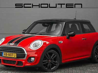 Occasion Mini Cooper Chili 136 PK (100 kW) 2017 Rood Hatchback