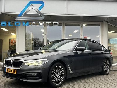 Grijs Occasion 2019 BMW 530e iPerformance Sedan | € 26.400 (Super prijs)