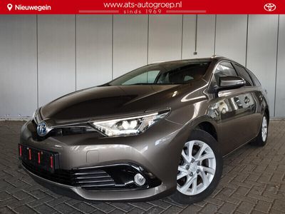 Toyota Auris Hybrid