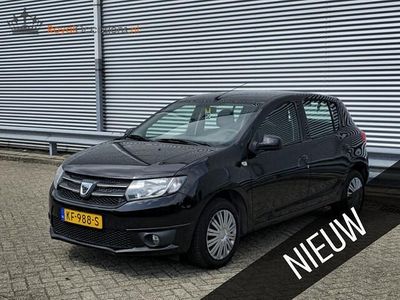 Zwart Gebruikt 2014 Dacia Sandero Hatchback | € 5.950 (Duur)