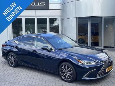 Lexus ES300