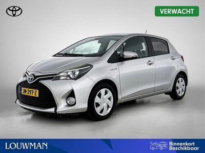 Occasion Toyota Yaris Hybrid 99 PK (72 kW) 2015 Grijs Hatchback
