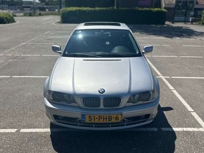 BMW 325