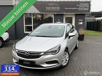 Grijs Occasion 2018 Opel Astra Business Hatchback | € 6.950 (Eerlijke prijs)