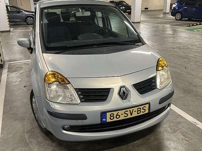 Occasion Renault Modus Luxe 75 PK (55 kW) 2005 Grijs MPV