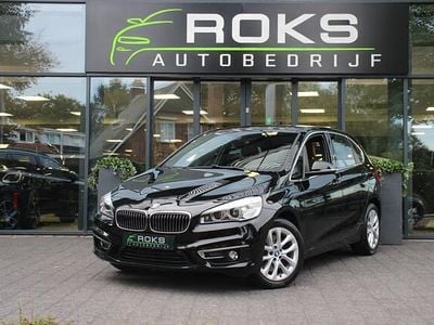 BMW 225