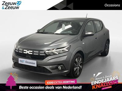 Grijs Gebruikt 2024 Dacia Sandero Expression Hatchback | € 17.935 (Eerlijke prijs)