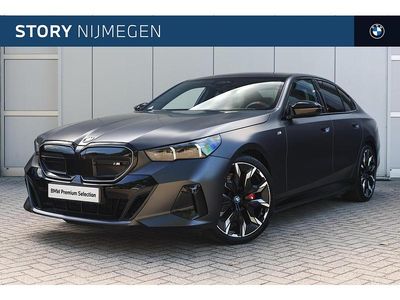 Grijs Gebruikt 2024 BMW i5 M Sport Sedan | € 79.950
