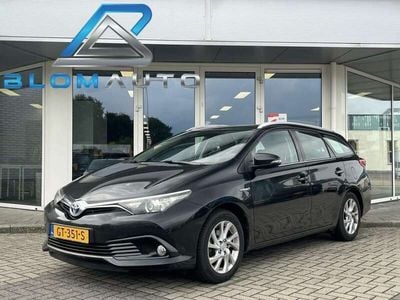 Toyota Auris Hybrid
