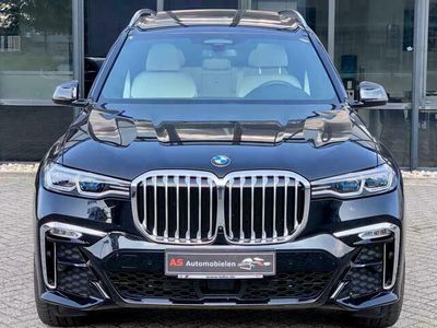 tweedehands BMW X7 4.0i INDIVIDUAL M SPORT SKYLOUNGE RIJK UITGERUST