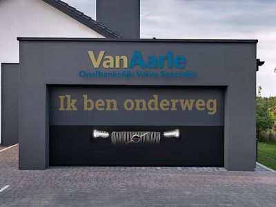 Zilver (metallic) Nieuw 2025 Volvo EX40 Plus SUV | € 42.650