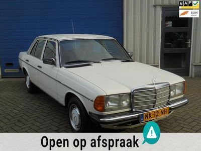 tweedehands Mercedes E230 W123 200-280AIRCO 2e eigenaar