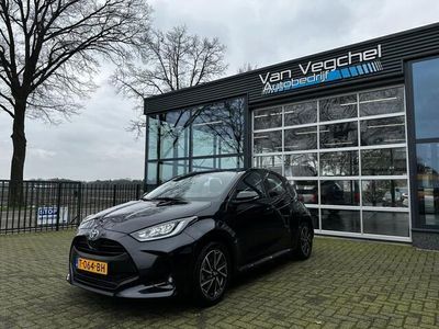 tweedehands Toyota Yaris 1.5 HYBRID DYNAMIC