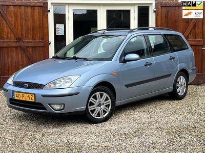 tweedehands Ford Focus Wagon 1.6-16V Futura met Trekhaak Leer en Airco