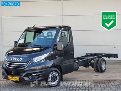 tweedehands Iveco Daily 35C18 3.0L Automaat Navi 4100mm wielbasis Hi Connect Chassis Cabien Pritsche Fahrgestell Airco Cruise control