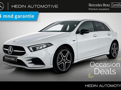 Wit Occasion 2021 Mercedes A250 Business Hatchback | € 30.900 (Eerlijke prijs)