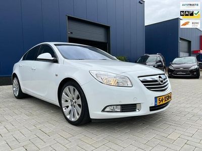 tweedehands Opel Insignia 1.4 Turbo EcoFLEX Cosmo / NAVIGATIE / PDC / CLIMAT