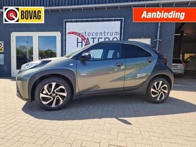 Groen Occasion 2023 Toyota Aygo X BlackLine SUV | € 17.900 (Goede deal)