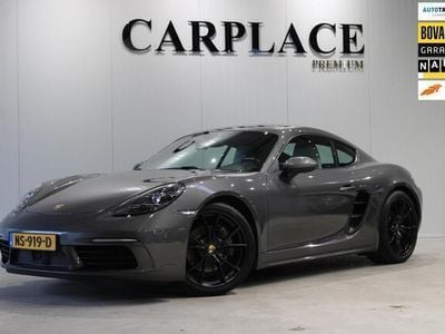 Porsche 718 Cayman
