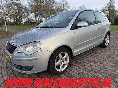 Occasion VW Polo 75 PK (55 kW) 2005 Grijs Hatchback
