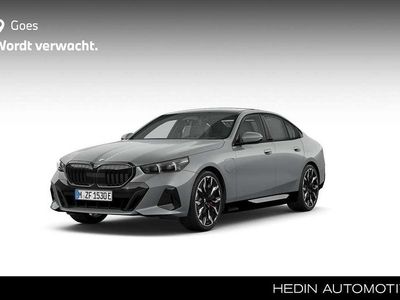 Grijs Gebruikt 2024 BMW 550e Sedan | € 118.767