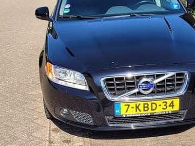 Zwart Occasion 2013 Volvo V70 Momentum Stationwagen | € 21.000