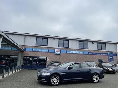 Occasion Jaguar XJ Premium Luxury 275 PK (202 kW) 2011 Blauw, metallic lak Sedan