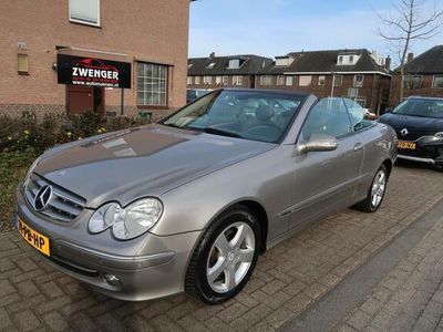 tweedehands Mercedes 200 CLK-KLASSE CabrioletK AUT|NAVIGATIE|TREKHAAK|PDC|LEDER|AIRCO|ZEER MOOI