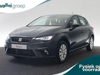 Blauw Nieuw 2025 Seat Ibiza Style Plus Hatchback | € 22.890 (Goede deal)