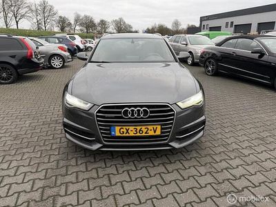 Grijs Occasion 2015 Audi A6 Sport Stationwagen | € 12.950 (Eerlijke prijs)