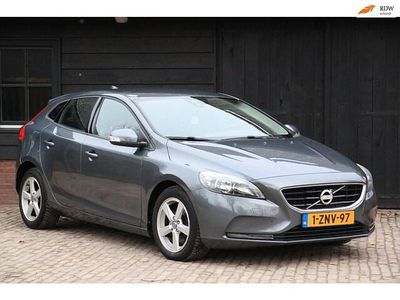 Occasion Volvo V40 Kinetic 114 PK (83 kW) 2014 Grijs (metallic) Hatchback