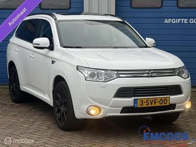 Wit Occasion 2013 Mitsubishi Outlander P-HEV Instyle SUV | € 7.950 (Duur)