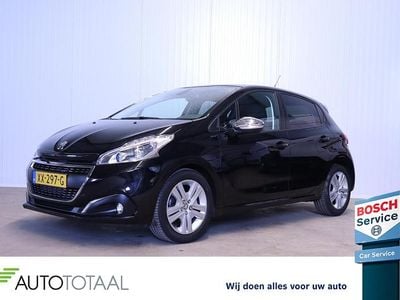 Zwart, metallic lak Occasion 2019 Peugeot 208 Signature Sky Hatchback | € 9.200 (Goede deal)
