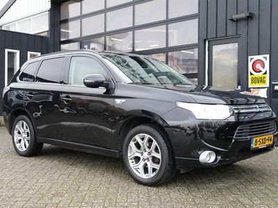 Zwart Occasion 2013 Mitsubishi Outlander P-HEV Instyle SUV | € 10.589 (Eerlijke prijs)