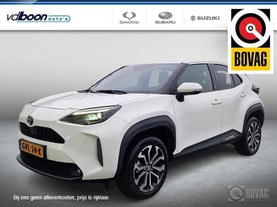 Wit Occasion 2023 Toyota Yaris Cross Team SUV | € 25.900 (Eerlijke prijs)