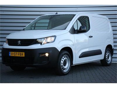Wit Gebruikt 2024 Peugeot Partner MPV | € 17.722 (Duur)