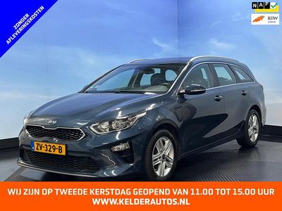 Blauw Gebruikt 2019 Kia Ceed Hatchback | € 9.450 (Goede deal)