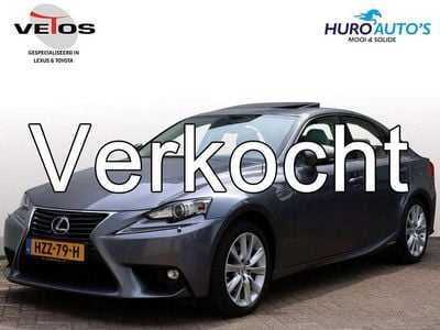Lexus IS300h