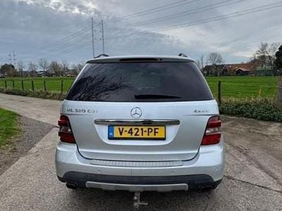 Gebruikt 2007 Mercedes ML320 SUV | € 8.999 (Eerlijke prijs)