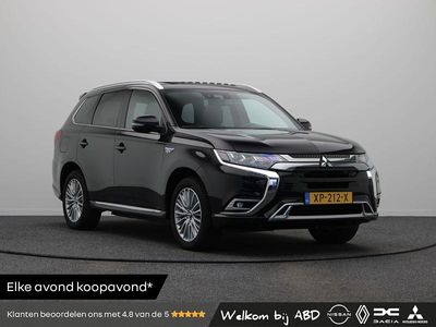 Zwart Gebruikt 2019 Mitsubishi Outlander P-HEV Instyle SUV | € 24.440 (Iets duurder)