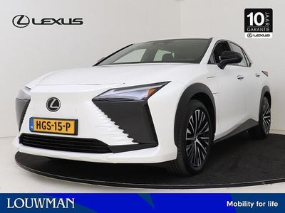 Sonic white (licht wit parelmoer) Occasion 2025 Lexus RZ 450e Business Edition SUV | € 43.945