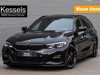 tweedehands BMW 330 30i / X-Drive / Trekhaak / Panoramadak / Sportrem