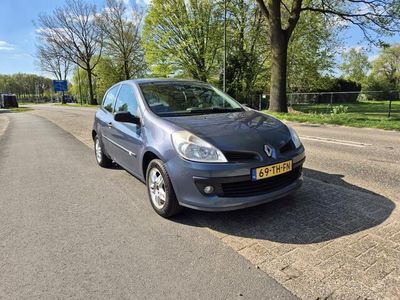 tweedehands Renault Clio 1.2-16V Expression