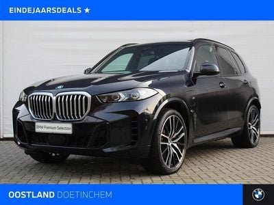 M carbonschwarz (donker zwart metallic) Gebruikt 2023 BMW X5 Comfort Edition SUV | € 79.950 (Super prijs)