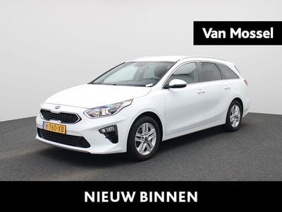 Wit Gebruikt 2020 Kia Ceed Hatchback | € 13.900 (Goede deal)