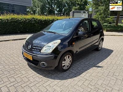 Nissan Pixo